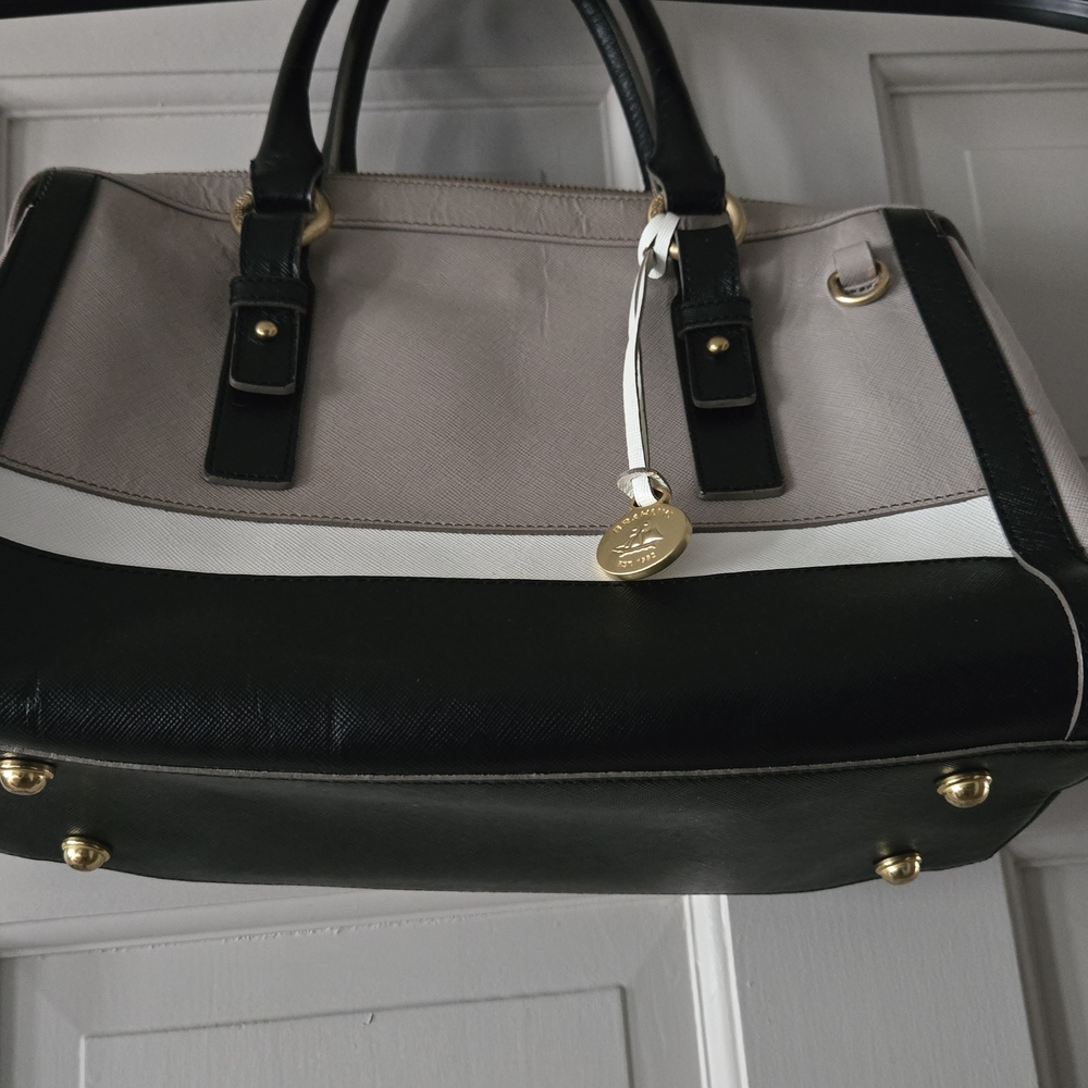 Elegant Black and Cream Women's Handbag